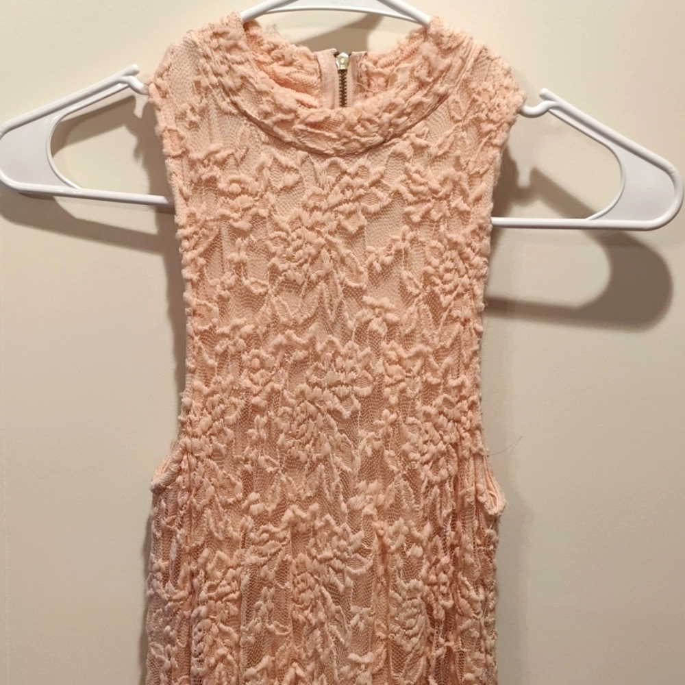 Altar'd state peach lace dress size small